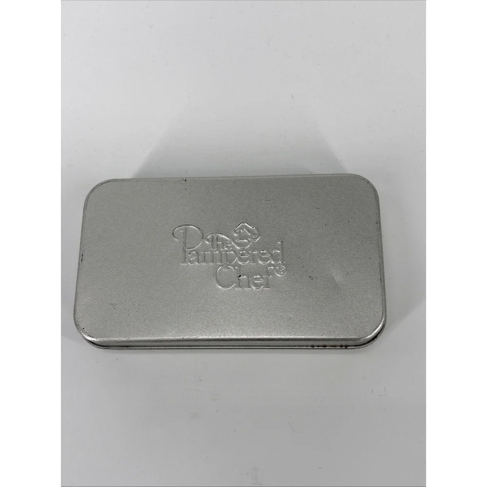 The Pampered Chef Creative Cutters Set